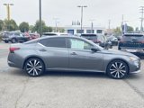 Used 2022 Nissan Altima 2.5 SR image 2