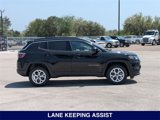 New 2025 Jeep Compass Latitude image 4