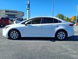 Used 2022 Toyota Corolla LE image 4