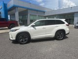 Used 2018 Toyota Highlander Limited Platinum image 2