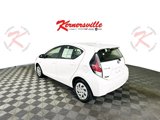 Used 2016 Toyota Prius C Two image 5