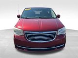 Used 2011 Chrysler Town & Country Touring image 2