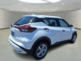Used 2022 Nissan Kicks S image 5