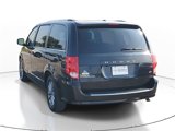 Used 2014 Dodge Grand Caravan SXT image 3