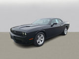 Used 2023 Dodge Challenger SXT image 5