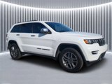 Used 2020 Jeep Grand Cherokee Limited w/ Luxury Group II image 3