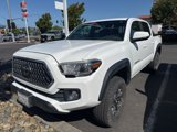 Used 2019 Toyota Tacoma TRD Off-Road image 2