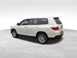 Used 2013 Toyota Highlander FWD image 4