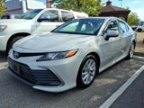 Used 2022 Toyota Camry LE image 4