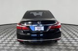 Used 2017 Honda Accord Sport image 5