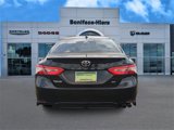 Used 2020 Toyota Camry SE image 5