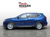 Used 2018 Nissan Rogue SV w/ Premium Package image 3