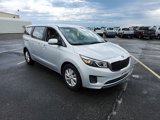 Used 2018 Kia Sedona L image 2