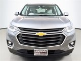Used 2020 Chevrolet Traverse LT image 2