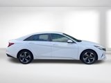 Used 2023 Hyundai Elantra SEL w/ Convenience Package image 4