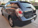 Used 2010 Pontiac Vibe w/ Preferred Package image 4