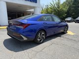 New 2025 Hyundai Elantra SEL image 3