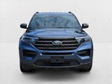 Used 2020 Ford Explorer XLT image 2