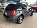 Used 2017 Chevrolet Equinox LT image 5