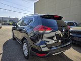 Used 2018 Nissan Rogue SV image 5