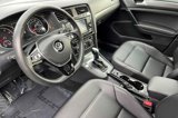 Used 2021 Volkswagen Golf 4-Door image 4