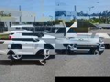 Used 2018 Ford Explorer XLT image 3