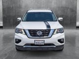 Used 2019 Nissan Pathfinder SV image 2
