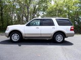 Used 2013 Ford Expedition XLT image 2