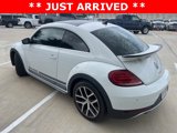 Used 2018 Volkswagen Beetle 2.0T Dune image 2