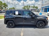 Used 2019 Jeep Renegade Latitude image 2