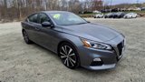 Used 2022 Nissan Altima 2.5 SR image 2