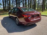 Used 2024 Nissan Altima 2.5 SV image 5