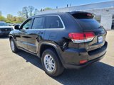 Used 2020 Jeep Grand Cherokee Laredo image 3