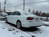 Used 2018 Volkswagen Passat 2.0T SE image 6