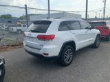 Used 2018 Jeep Grand Cherokee Limited image 3