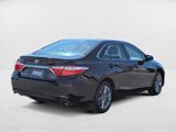 Used 2017 Toyota Camry SE image 5