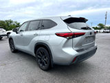 Used 2023 Toyota Highlander LE image 3
