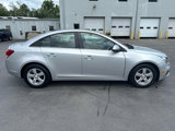 Used 2015 Chevrolet Cruze LT image 2