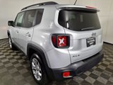Used 2016 Jeep Renegade Latitude w/ Cold Weather Group image 3
