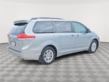 Used 2012 Toyota Sienna XLE image 5