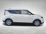 New 2025 Kia Soul LX image 2