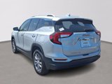 Used 2022 GMC Terrain SLT w/ Tech Package image 4