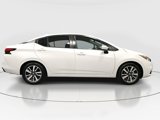 Used 2022 Nissan Versa SV image 4