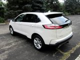 Used 2019 Ford Edge SEL w/ Equipment Group 201A image 3