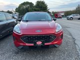 Used 2021 Ford Escape SE w/ SE Sport Appearance Package image 2