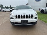 Used 2016 Jeep Cherokee Limited image 2
