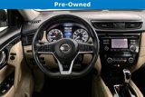 Used 2017 Nissan Rogue SV image 5