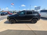 Used 2023 Jeep Cherokee Altitude Lux image 3