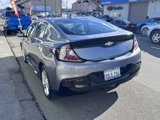 Used 2018 Chevrolet Volt LT w/ Comfort Package image 3