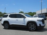 Used 2021 GMC Acadia SLT w/ Elevation Edition image 2